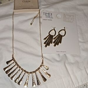 Cherie NWT GOLD necklace with Time &Tru Earrings